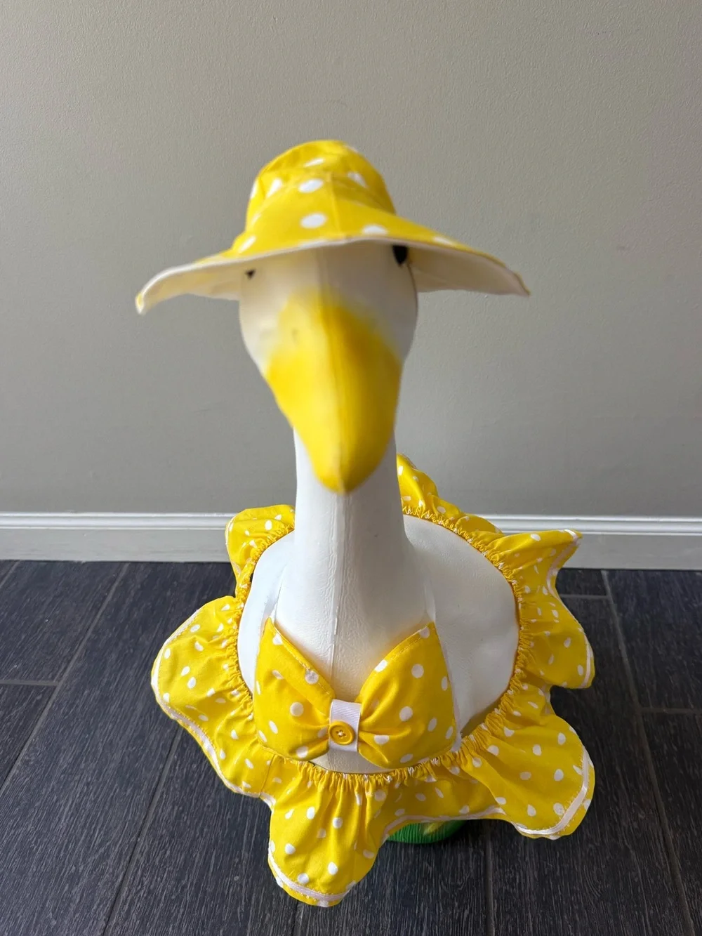 Yellow & white polka dot bikini with hat for 23” porch goose